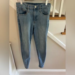 GAP true high rise skinny jeans size 27P